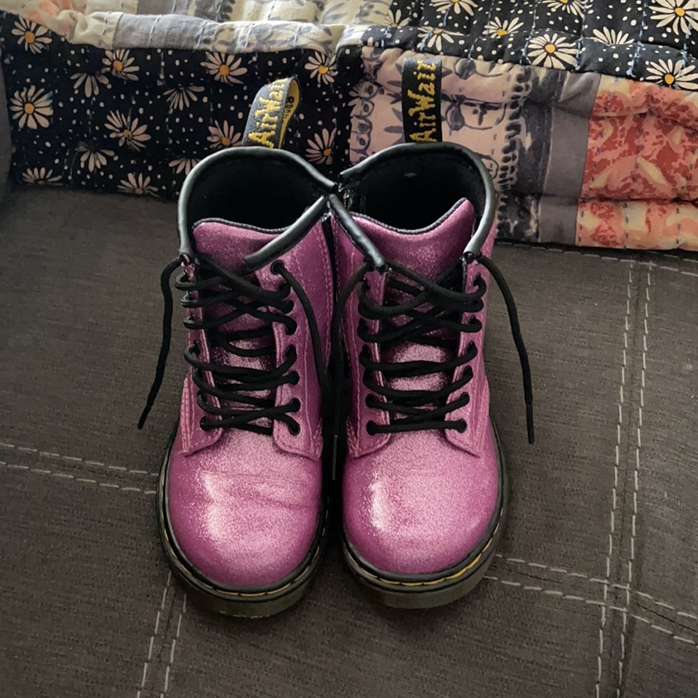 COPY - Toddler girl size 9 Dr.Marten boots